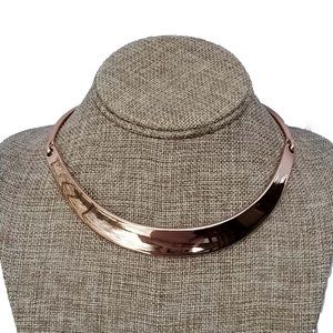Copper Toned Metal Collar/Choker  EUC